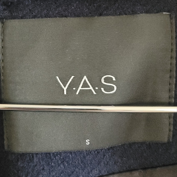 Y.A.S. , Zip Front Colarless Coat, Navy, Size Small - Picture 9 of 11